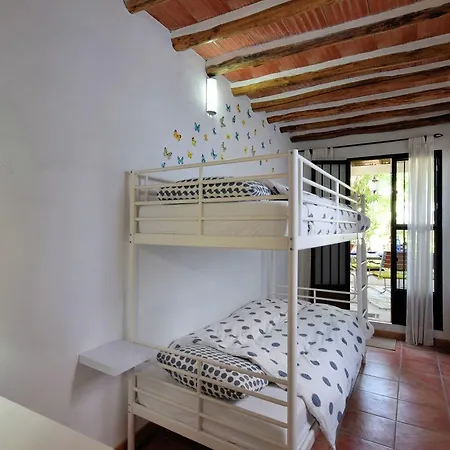 Belvilla By Oyo Casa Alegr A